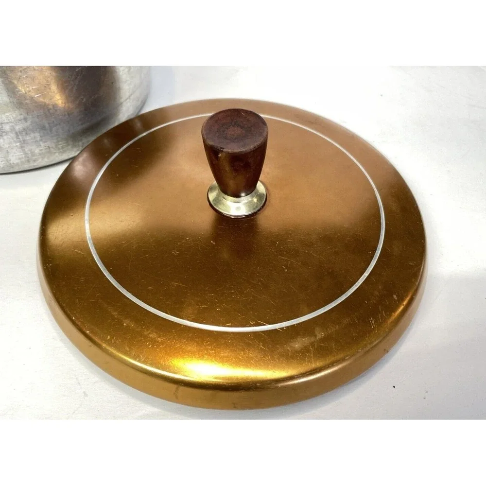 Vintage Regal Ware Quality Aluminum 6